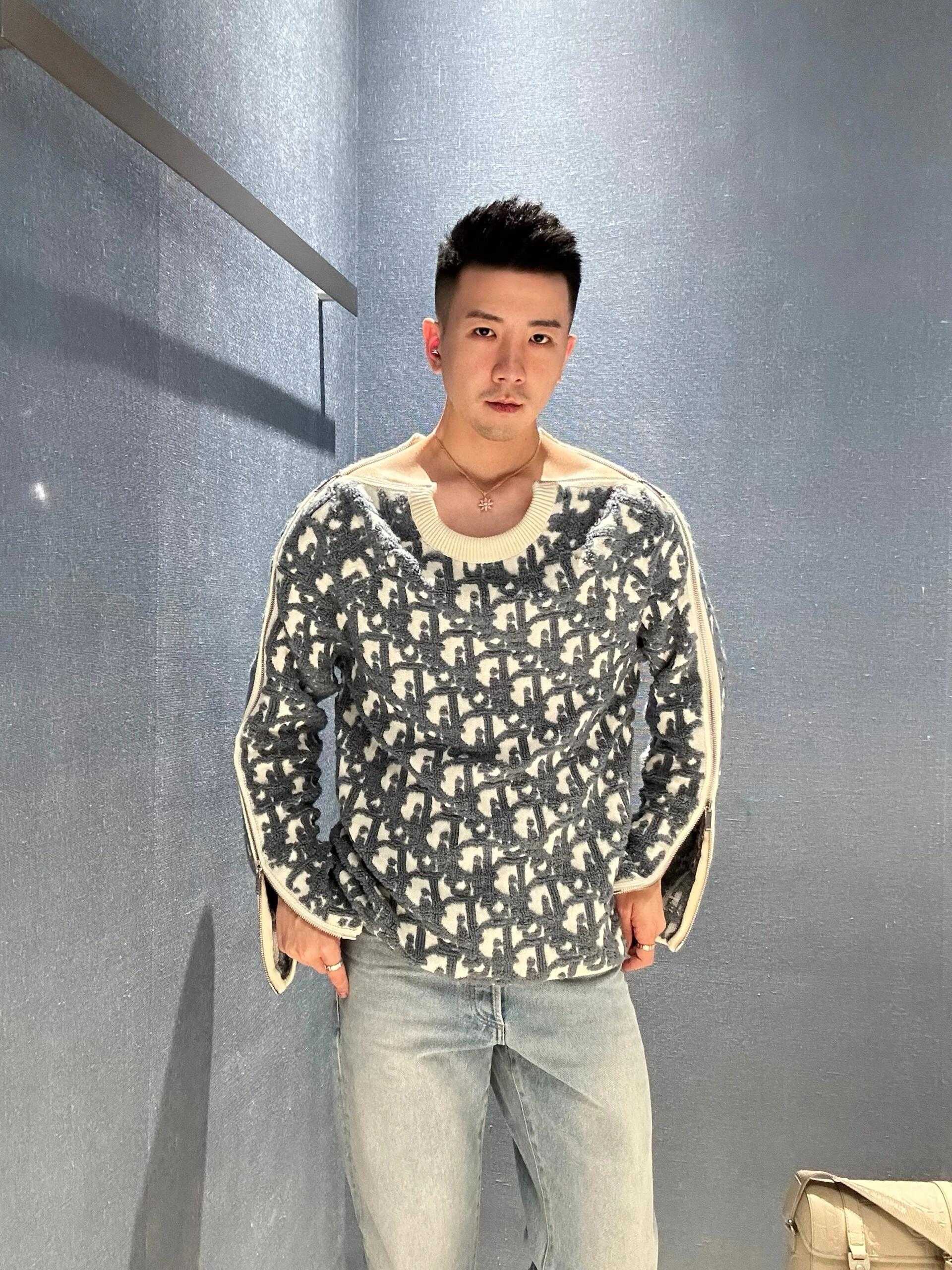 Dior 디올 양모 혼방 자카드 니트 스웨터 8