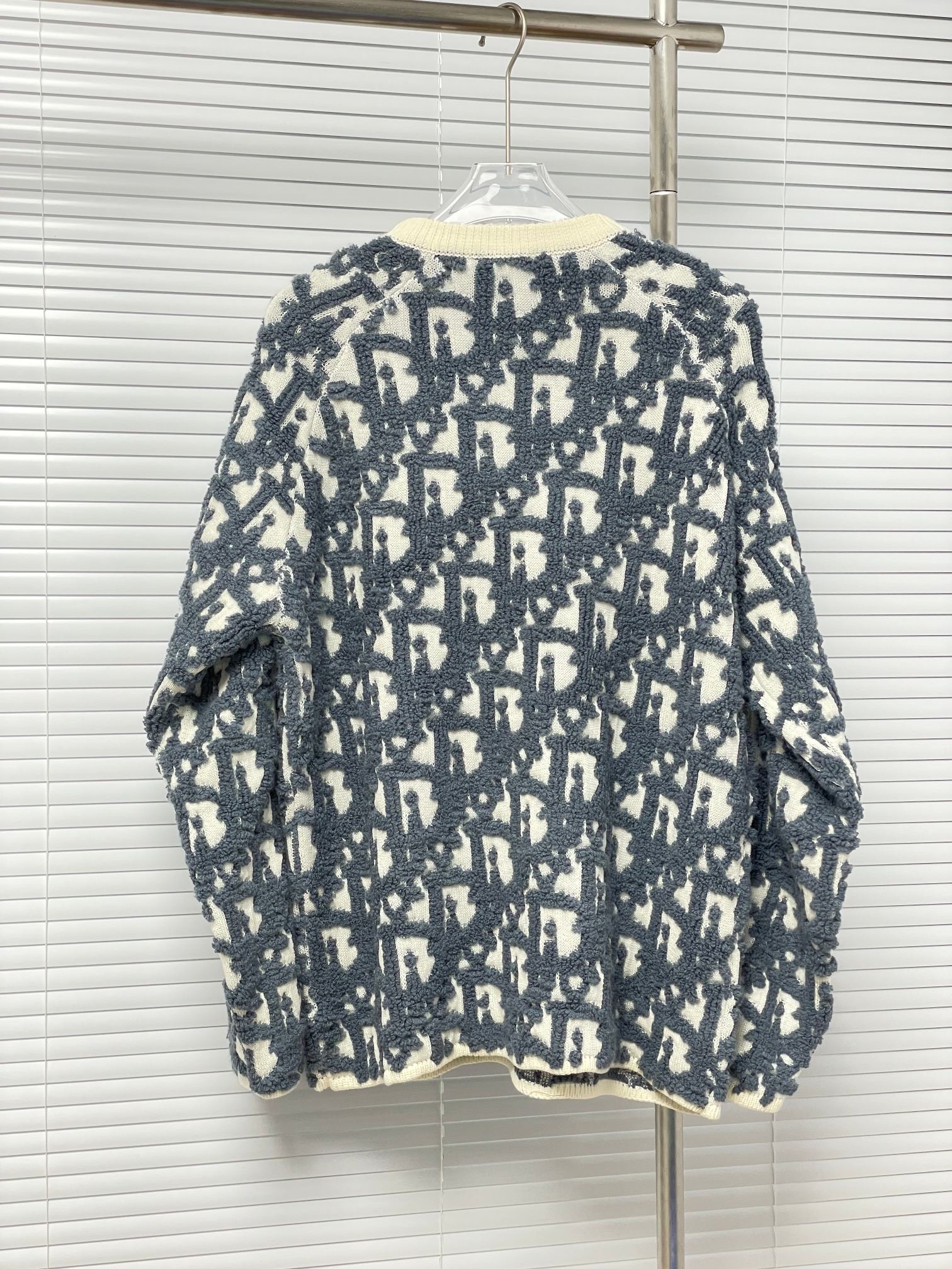 Dior 디올 양모 혼방 자카드 니트 스웨터 12