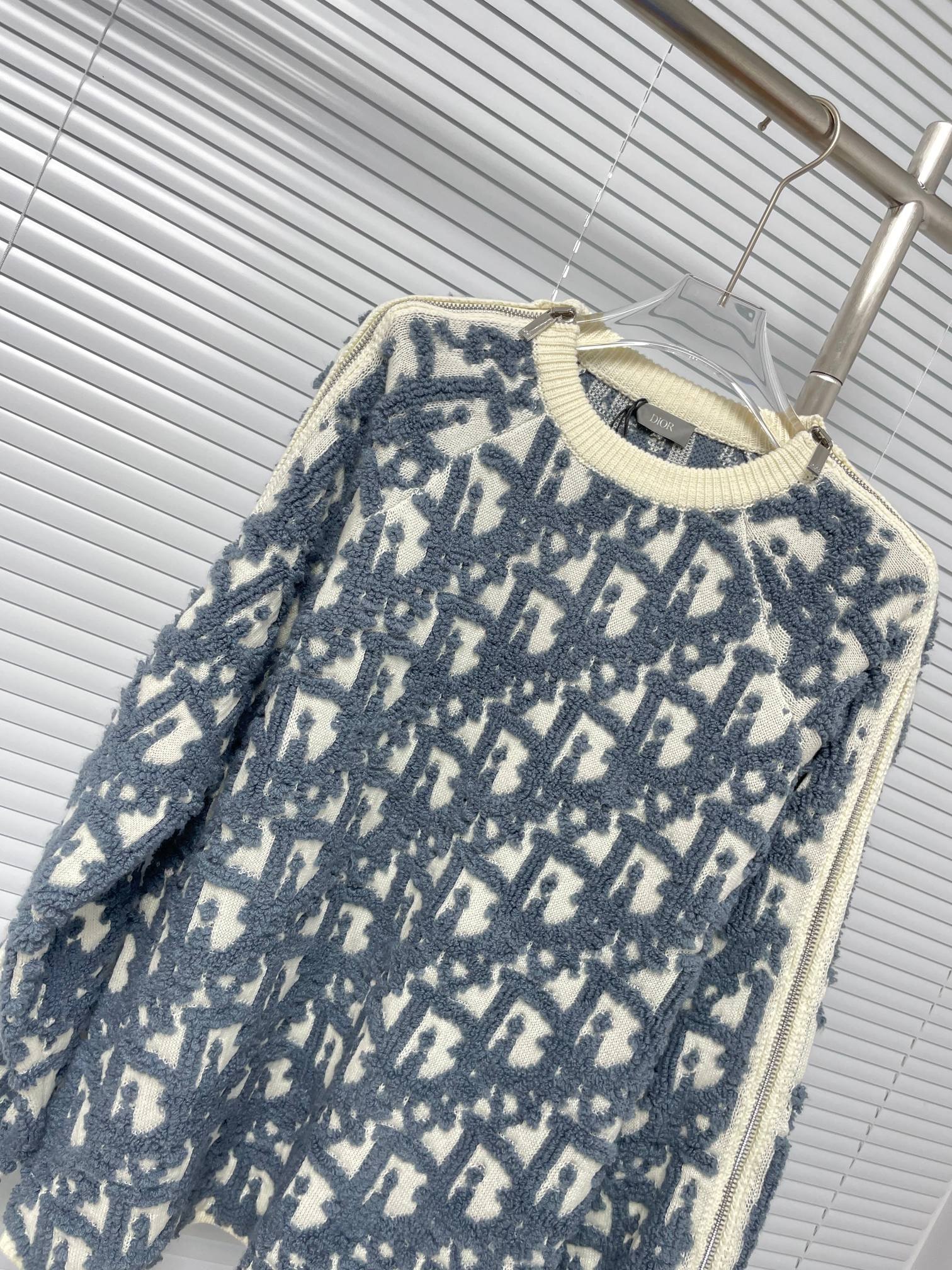 Dior 디올 양모 혼방 자카드 니트 스웨터 14