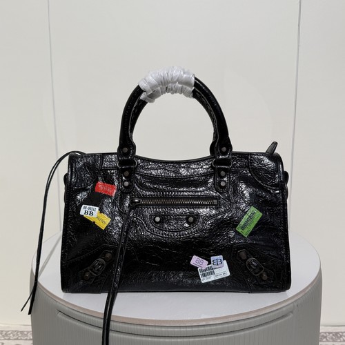 Balenciaga Le City Medium Crinkled Calfskin Black Shoulder Bag 발렌시아가 르 시티 미디엄 크링클 카프스킨 블랙 숄더백 30cm