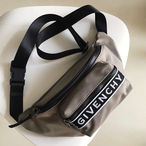 Givenchy Nylon Belt Bag Crossbody with 4G Jacquard Strap and Front Zip Pocket Detail 지방시 나일론 벨트백 크로스바디 4G 자카드 스트랩 프론트 지퍼 포켓 디테일 33cm