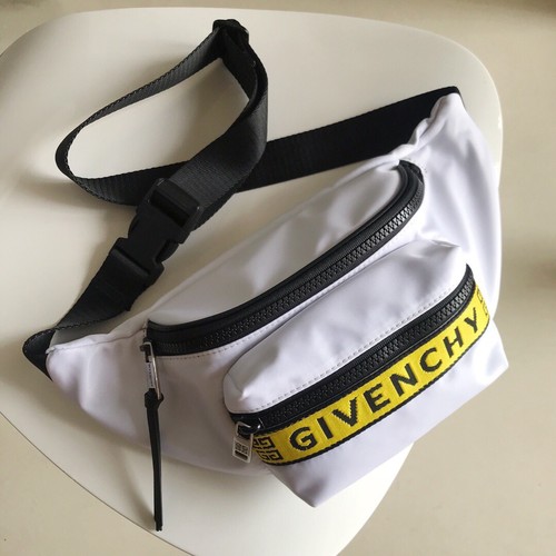 Givenchy Nylon Belt Bag Crossbody with 4G Jacquard Strap and Front Zip Pocket Detail 지방시 나일론 벨트백 크로스바디 4G 자카드 스트랩 프론트 지퍼 포켓 디테일 33cm