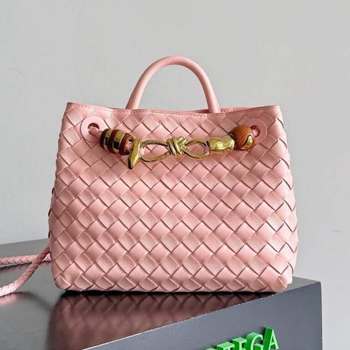 Bottega Veneta 보테가베네타 Andiamo 인트레치아토 미니 토트백 25CM