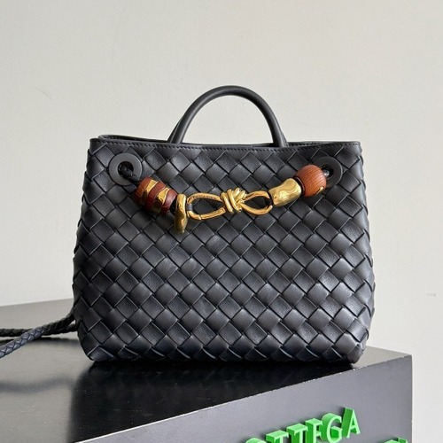 Bottega Veneta 보테가베네타 Andiamo 인트레치아토 숄더 토트백 25CM