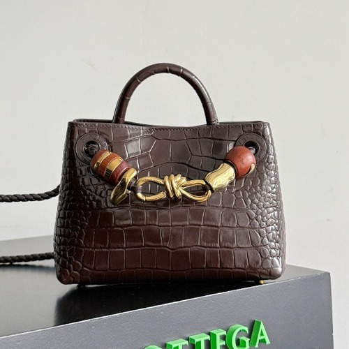 BOTTEGA VENETA 보테가베네타 미니 안디아모 악어가죽 토트백 22CM