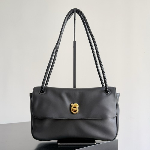 BOTTEGA VENETA 보테가베네타 매디슨 숄더백 27CM