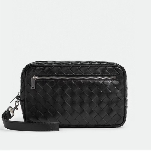 BOTTEGA VENETA 보테가베네타 인트레치아토 남성 가죽 손목 클러치백 25CM