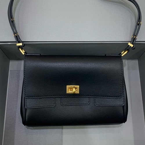 BALENCIAGA 발렌시아가 벨에어 플랩 숄더백 23CM