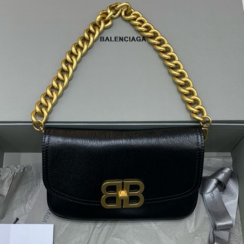 Balenciaga 발렌시아가 BB Soft 블랙 레더 체인 숄더백 23.5CM