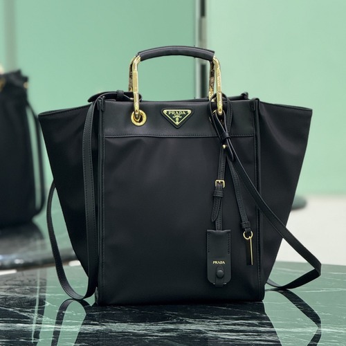 Prada 프라다 Re-Nylon 토트백 블랙 23CM