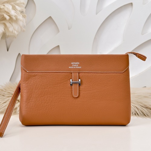 Hermes 에르메스 남성 소가죽 H 버클 클러치백 28CM