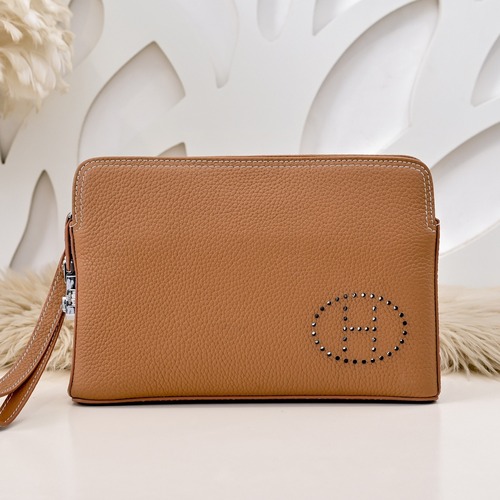 Hermes 에르메스 펀칭 H 로고 남성 소가죽 클러치백 26CM