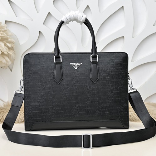 Prada 프라다 남성 크로커다일 패턴 브리프케이스 토트백 38CM