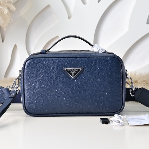 Prada 프라다 오스트리치 패턴 남성 크로스바디 토트백 25CM