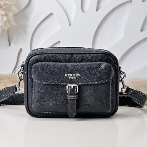 Hermes 에르메스 남성 소가죽 크로스바디 백 22CM