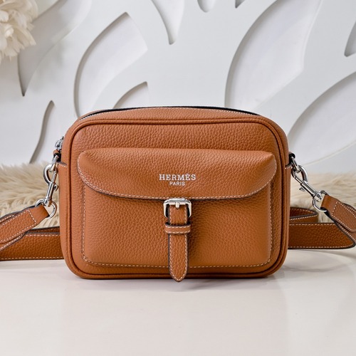 Hermes 에르메스 남성 레더 크로스바디 백 22CM