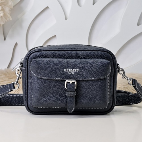 Hermes 에르메스 남성 소가죽 크로스바디 백 22CM