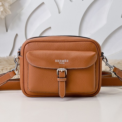 Hermes 에르메스 남성 토고가죽 크로스바디 백 22CM