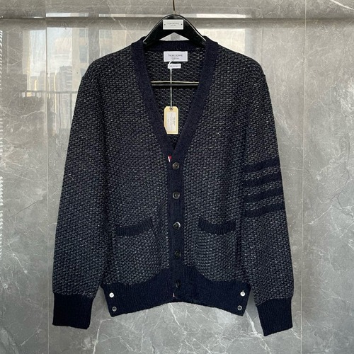 Thom Browne 톰브라운 러프 니트 피쉬스케일 패턴 가디건