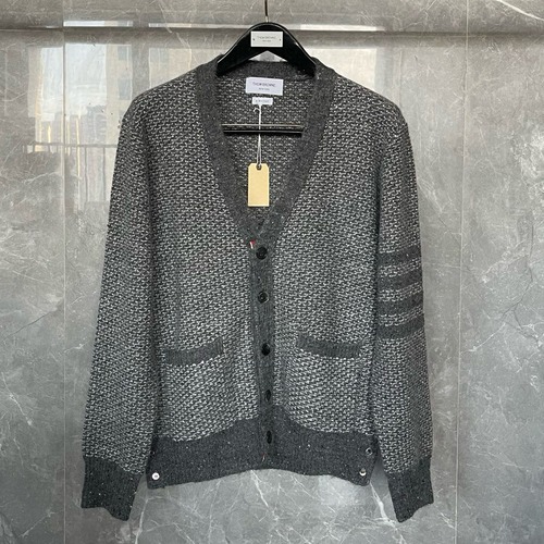 Thom Browne 톰브라운 러프 니트 피쉬스케일 패턴 가디건