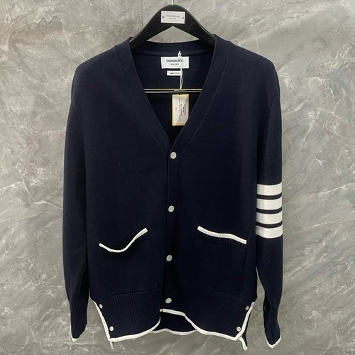 Thom Browne 톰브라운 TBV 사선완장 V넥 니트 가디건