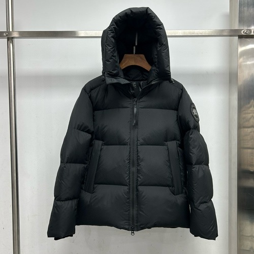 Canada Goose 크로프턴 퍼퍼 블랙 남녀공용 다운 패딩