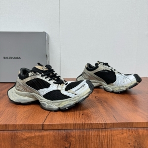 Balenciaga 발렌시아가 2025 스테이플러 스니커즈 (남녀공용) (6월)