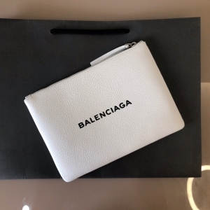 Balenciaga 발렌시아가 2023 클러치백 26CM