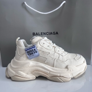 Balenciaga 발렌시아가 2025 트리플 S 스니커즈 (남녀공용) (2색) (7월)