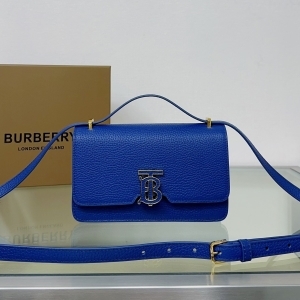 Burberry 버버리 2023 TB백 20CM