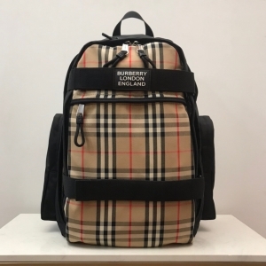Burberry 버버리 2023 나일론 백팩 49cm