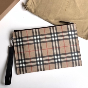 Burberry 버버리 2023 MEN'S 클러치백 30cm