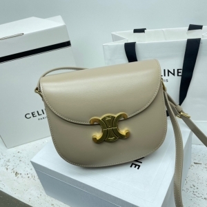 CELINE 셀린느 2023 트리옹프 틴 베사체 110413 18.5CM