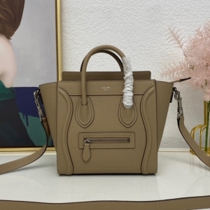 Celine 셀린느 2023 나노 러기지백 20CM