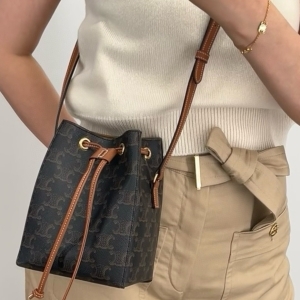 Celine 셀린느 2025 마이크로 세일러 버킷백 17.5CM