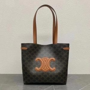 Celine 셀린느 2024 미디엄 퀴르 트리옹프 아나이스 카바스 54CM