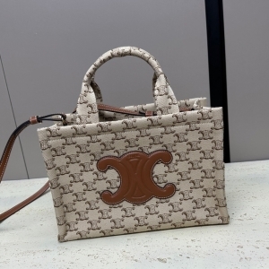 Celine 셀린느 2023 스몰 카바스 타이스백 199162 26CM