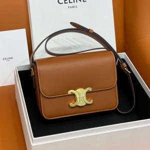 Celine 셀린느 2023 트리오페 숄더백 188423 18CM
