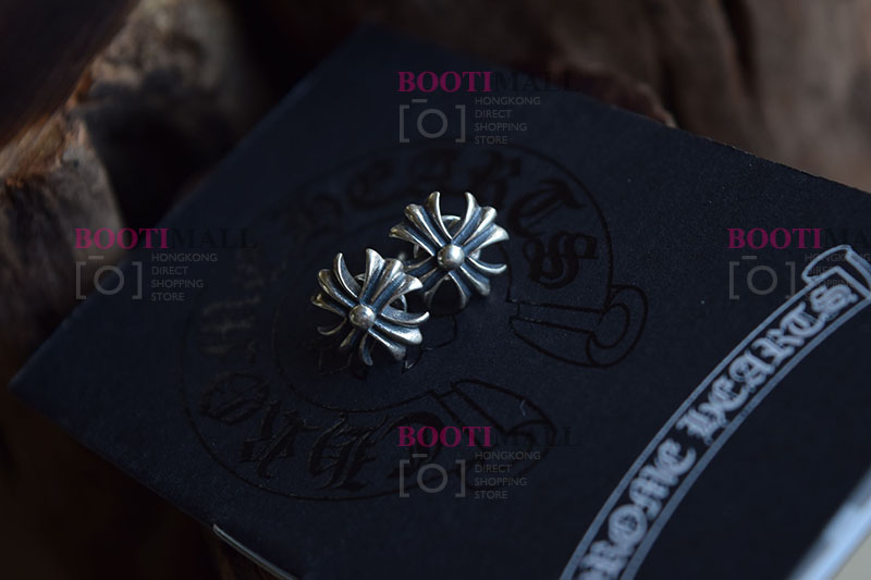 CHROME HEARTS 크롬하츠st 오리지날 925 CH Plus Stud 임재범귀걸이 한쌍(正品구성품포함) 9