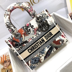 DIOR 디올 2023 레이디 D-LITE 미듐 24CM