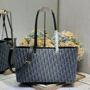 Dior 디올 2024 뚜주흐백 37CM