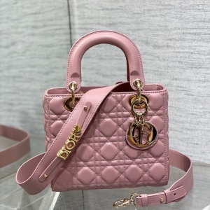 Dior 디올 2023 레이디백 20CM