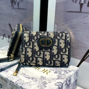 Dior 디올 2023 30 몽테인 이스트 웨스트 체인백 17.5cm (2색) 1