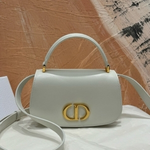 Dior 디올 2024 30 몽테인 에비뉴 스몰 탑 핸들백 19CM