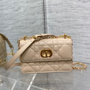 Dior 디올 2023 MISS CARO 미니백 19CM