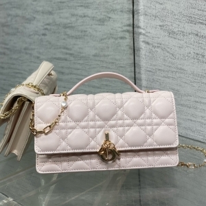 Dior 디올 2025 My Dior 미니백 21CM