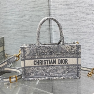 Dior 디올 2024 북 토트 미니 숄더 스트랩백 21.5CM