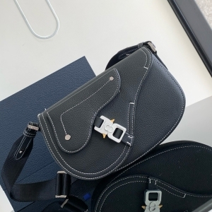 Dior 디올 2024 새들 스트랩백 24CM