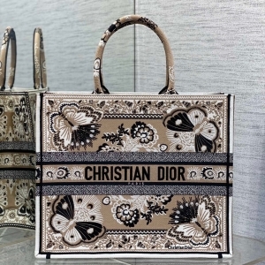 Dior 디올 2023 자수 북 토트백 41CM