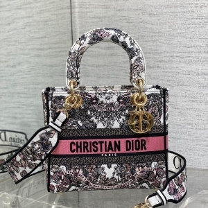 Dior 디올 2023 자수 레이디 D-LITE 미듐 24CM